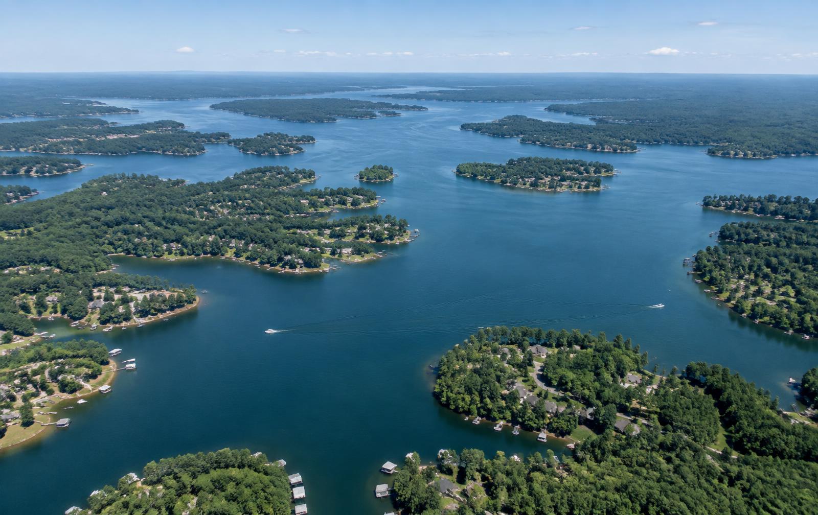How big is Lake Norman?
